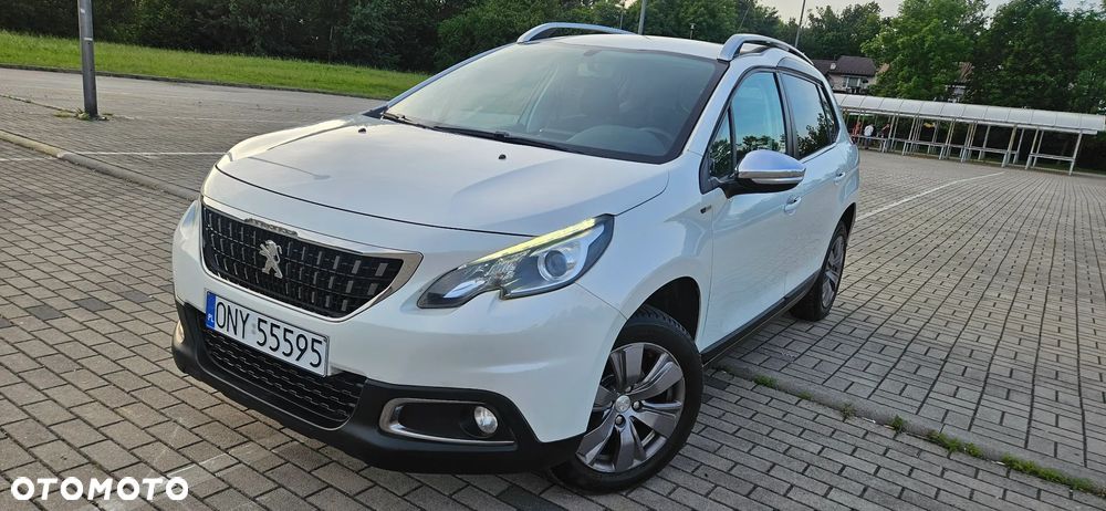 Peugeot 2008 PureTech 82 Allure - 1