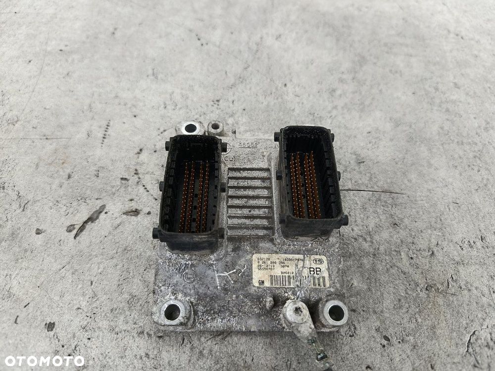 KOMPUTER, STEROWNIK OPEL ASTRA H 55558787  0261208396 1.2 16V - 2