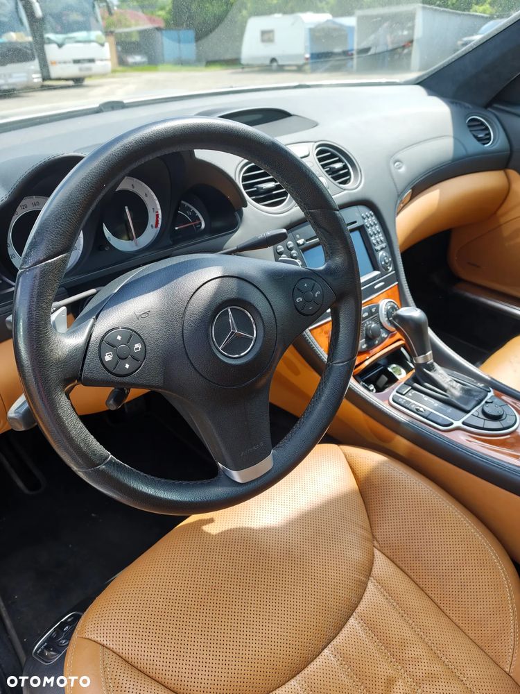 Mercedes-Benz SL 350 7G-TRONIC - 33