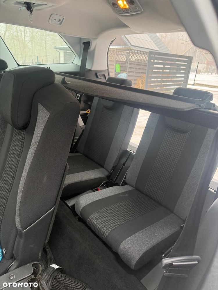 Peugeot 5008 1.5 BlueHDi Active S&S EAT8 - 20