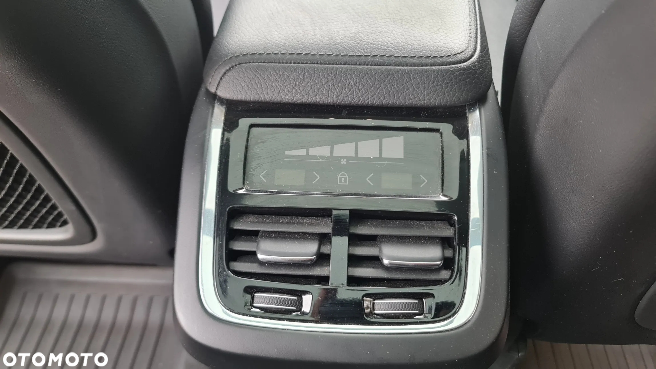 Volvo XC 60 T6 AWD Geartronic Inscription - 15