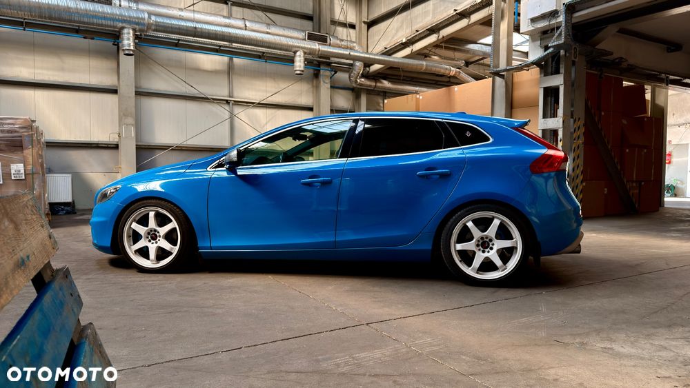 Volvo V40 - 4