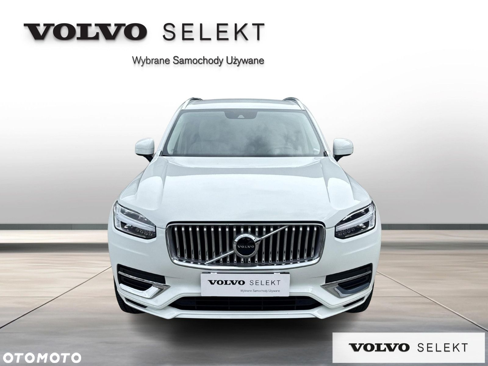 Volvo XC 90 - 9
