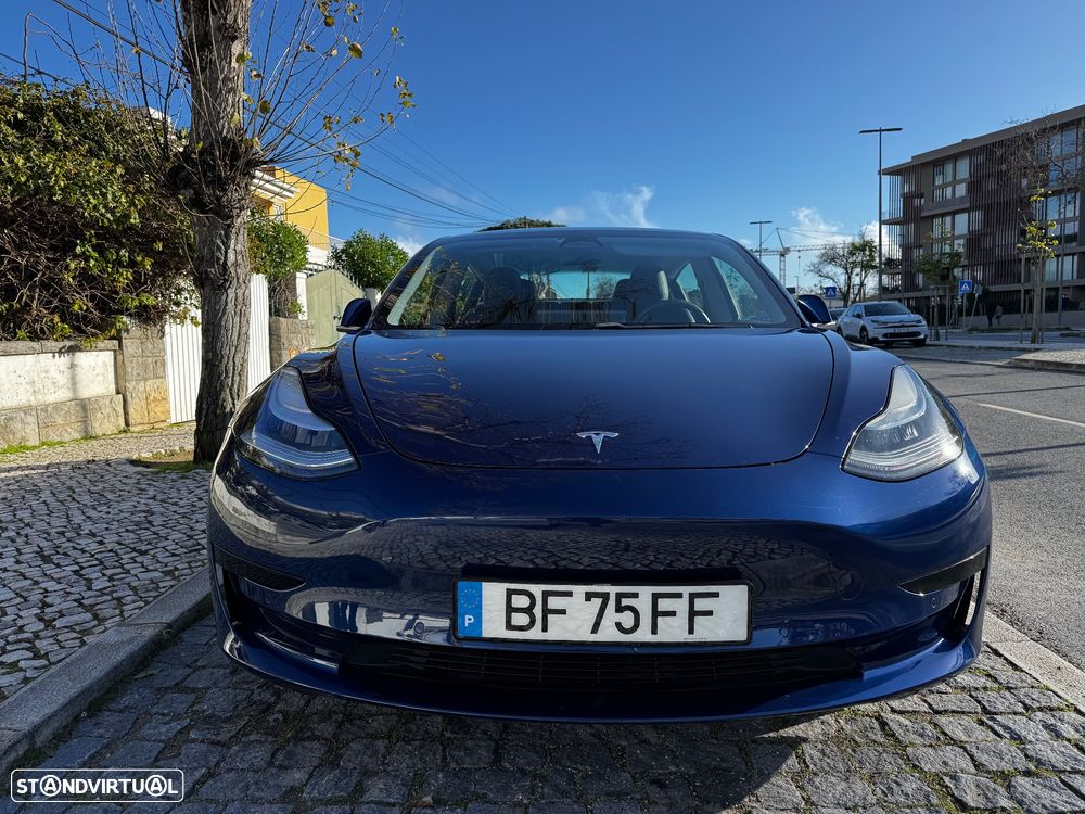 Tesla Model 3 Standard Range Plus RWD - 3