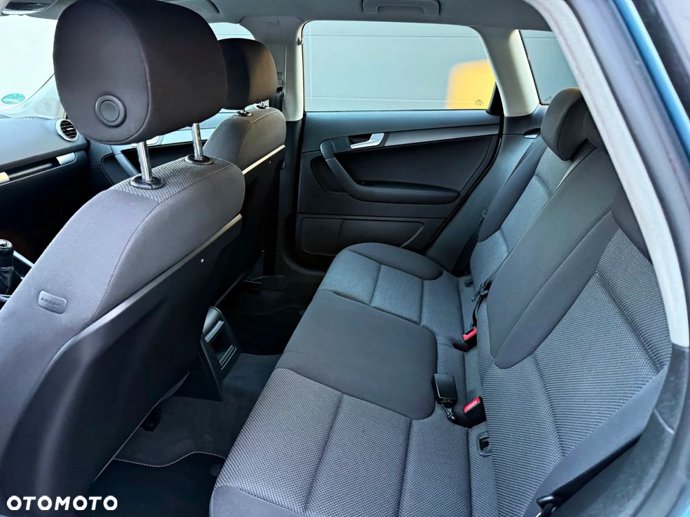 Audi A3 Sportback 1.6 Attraction - 23