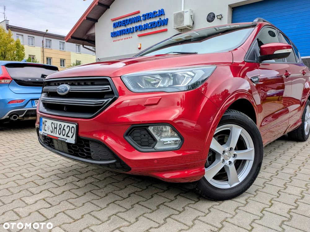 Ford Kuga 1.5 EcoBoost 2x4 ST-Line - 9