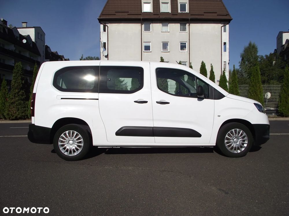 Toyota Proace City Verso Long 1.5 D-4D Business - 6
