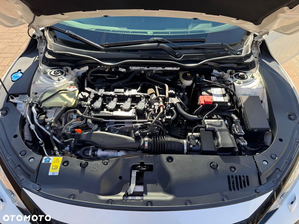 Honda Civic 1.5 i-VTEC Turbo Sport - 17