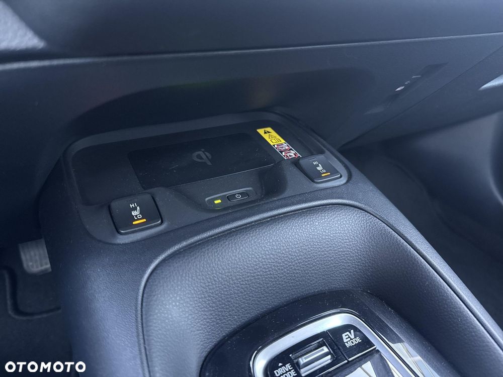Toyota Corolla 1.8 Hybrid Comfort - 16