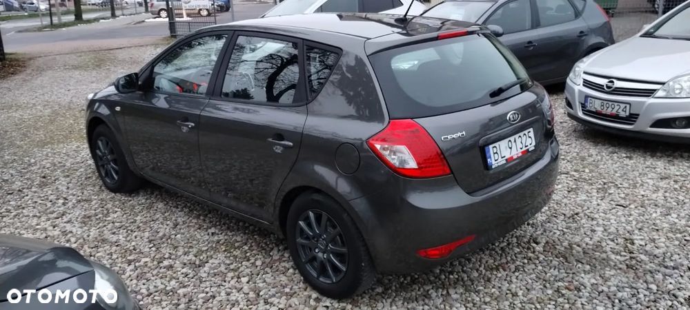 Kia Ceed 1.4 CVVT Vision - 9