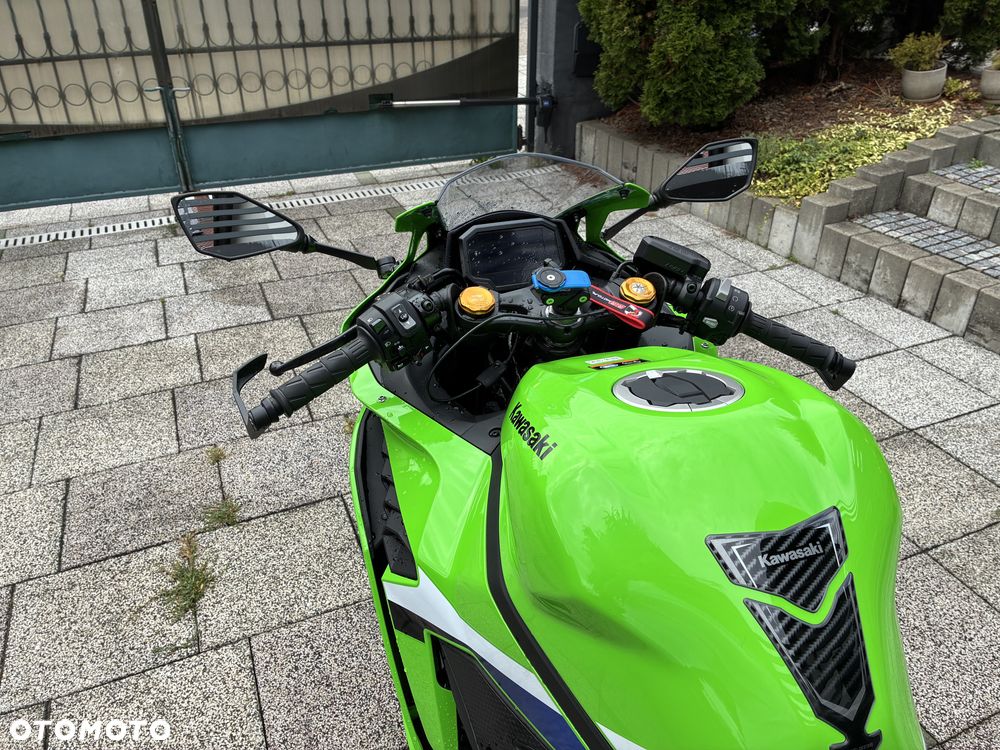 Kawasaki ZX - 8