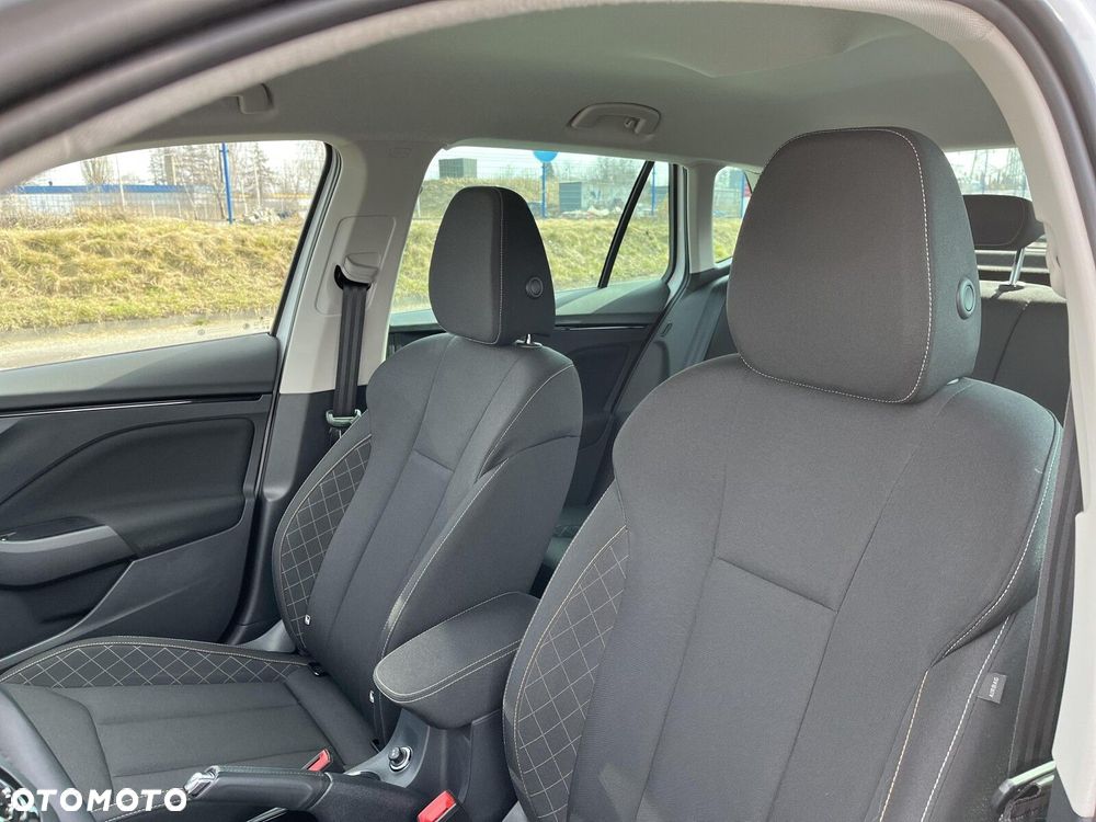 Skoda Kamiq 1.0 TSI Ambition DSG - 11