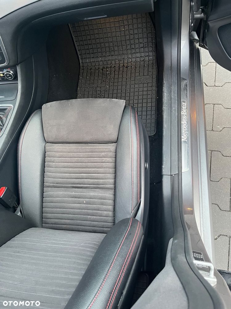 Mercedes-Benz CLA Shooting Brake 250 AMG Line - 16