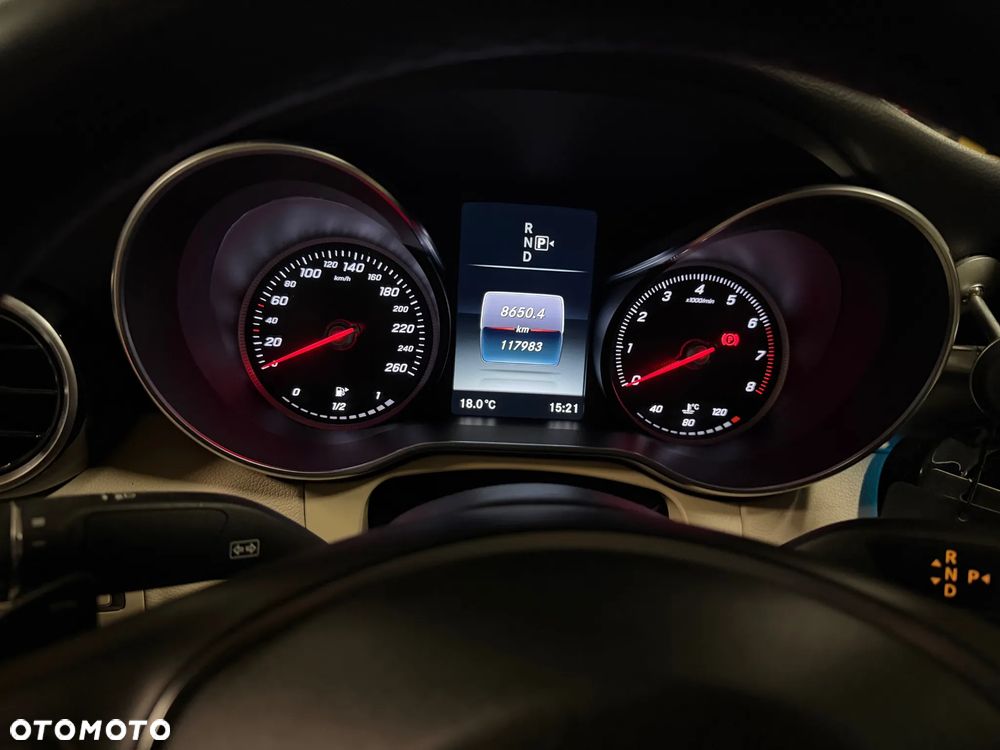 Mercedes-Benz Klasa C 180 7G-TRONIC - 10
