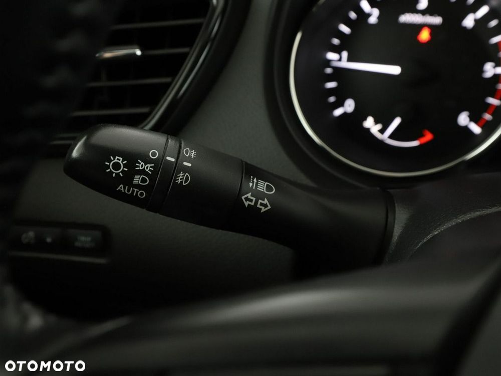 Nissan X-Trail 2.0 dCi Xtronic N-Connecta - 34