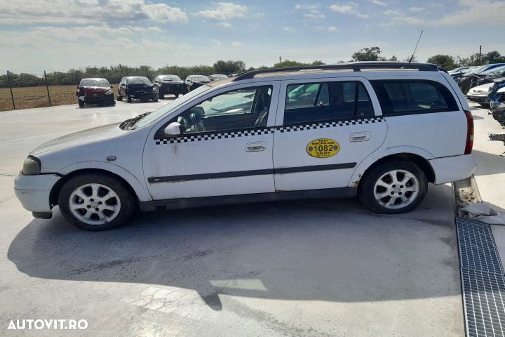 Dezmembrez Opel Astra G [1998 - 2009] wagon 5-usi 1.7 DTi MT (75 hp) - 2