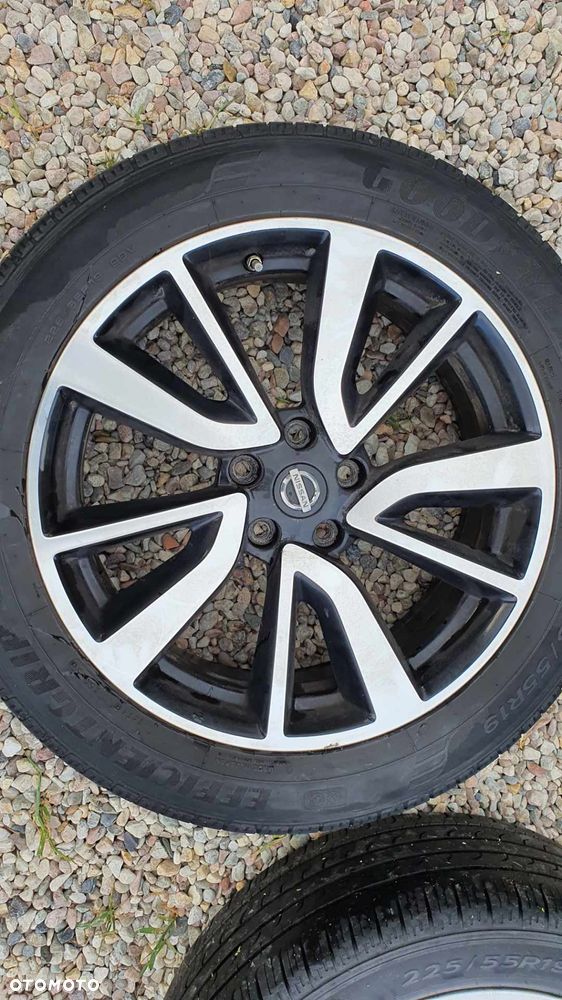 Felgi z oponami Nissan X-Trail - 1