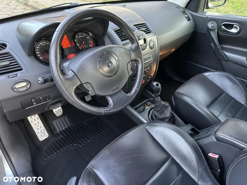 Renault Megane Sport - 7