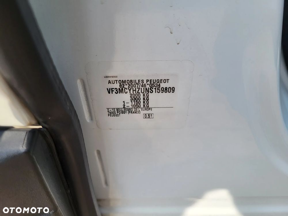 Peugeot 3008 BlueHDi 130 Stop & Start EAT8 Allure - 27
