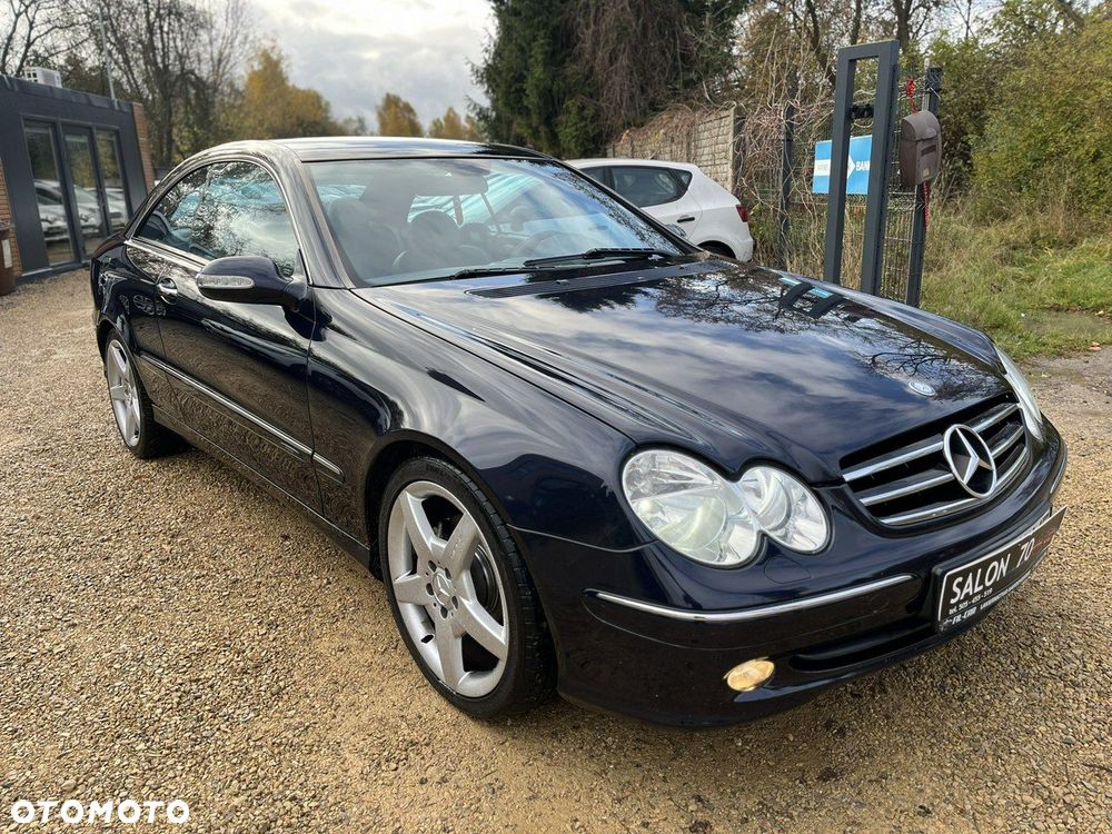 Mercedes-Benz CLK - 4