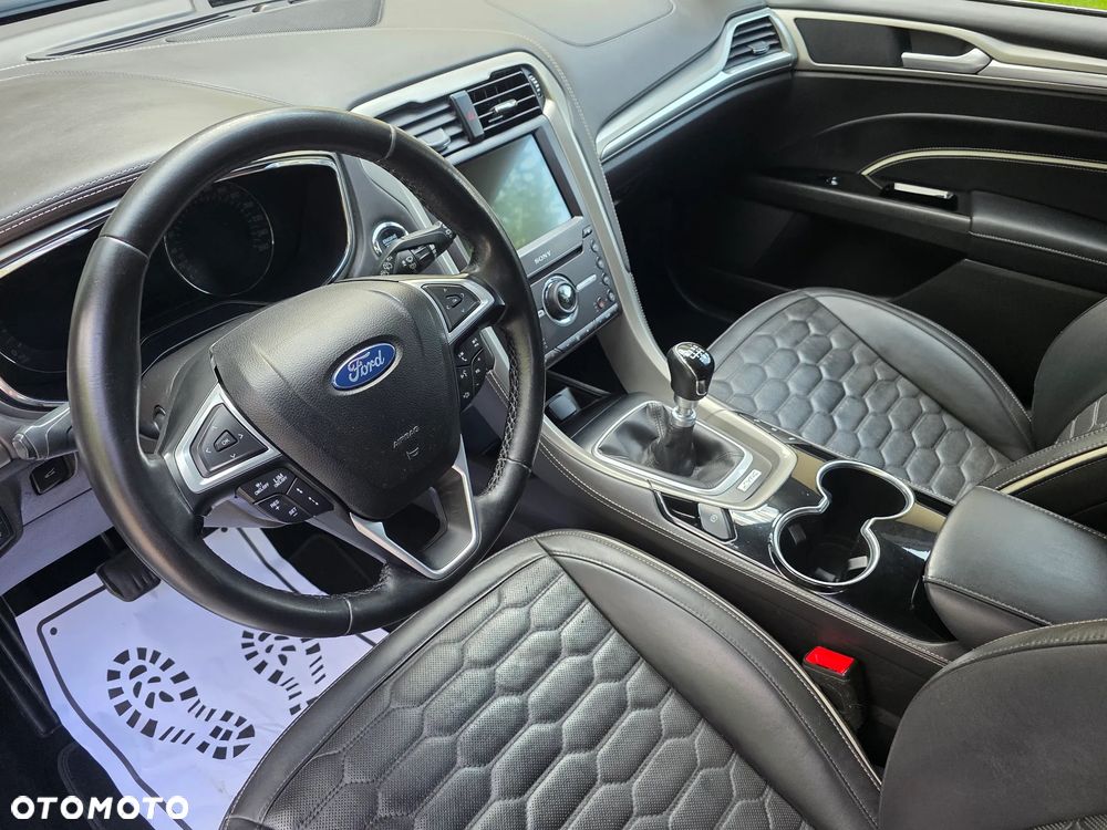 Ford Mondeo - 24