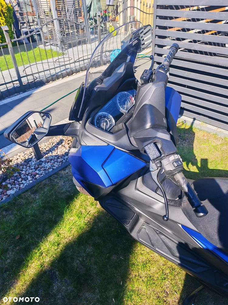 Honda NSS - 8