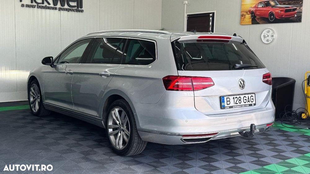 Volkswagen Passat 2.0 TDI DSG Highline - 31