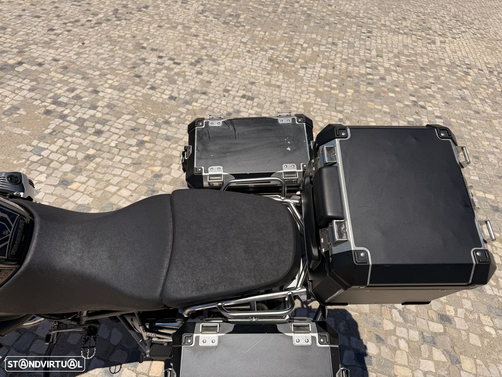 BMW R 1200 GS Adventure Limited Edition 90 years of Motorrad - 23