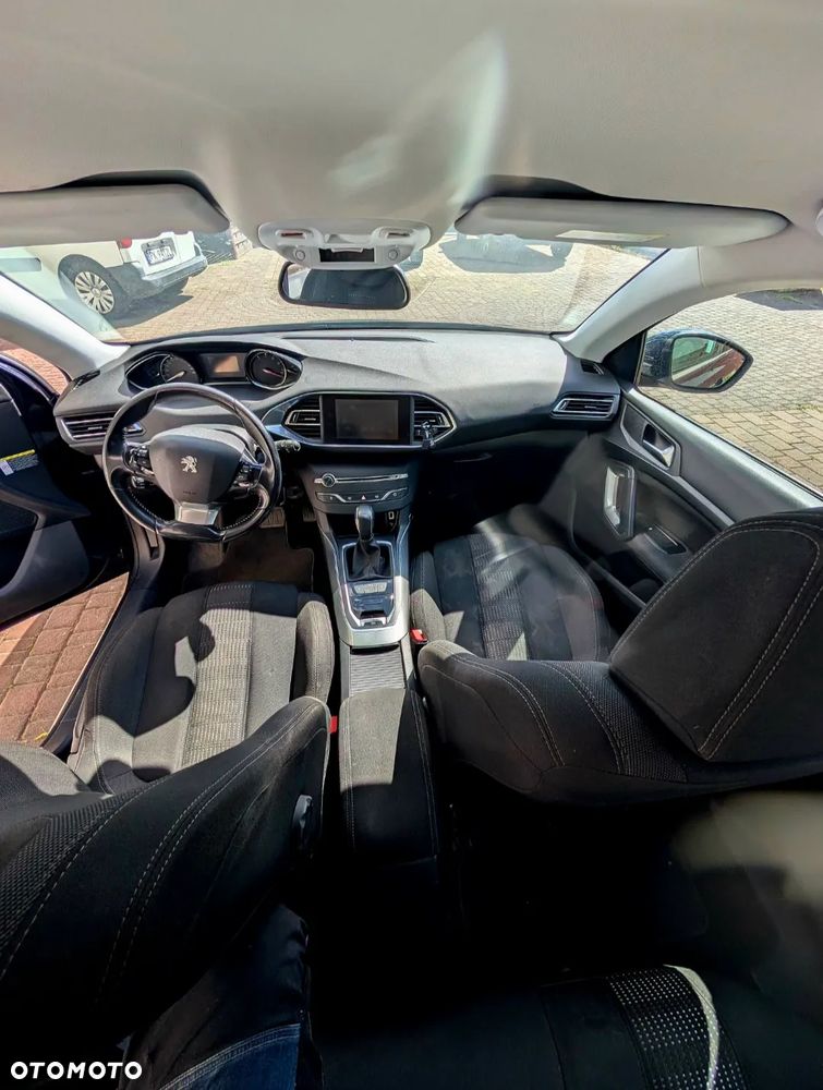 Peugeot 308 2016 photo 4