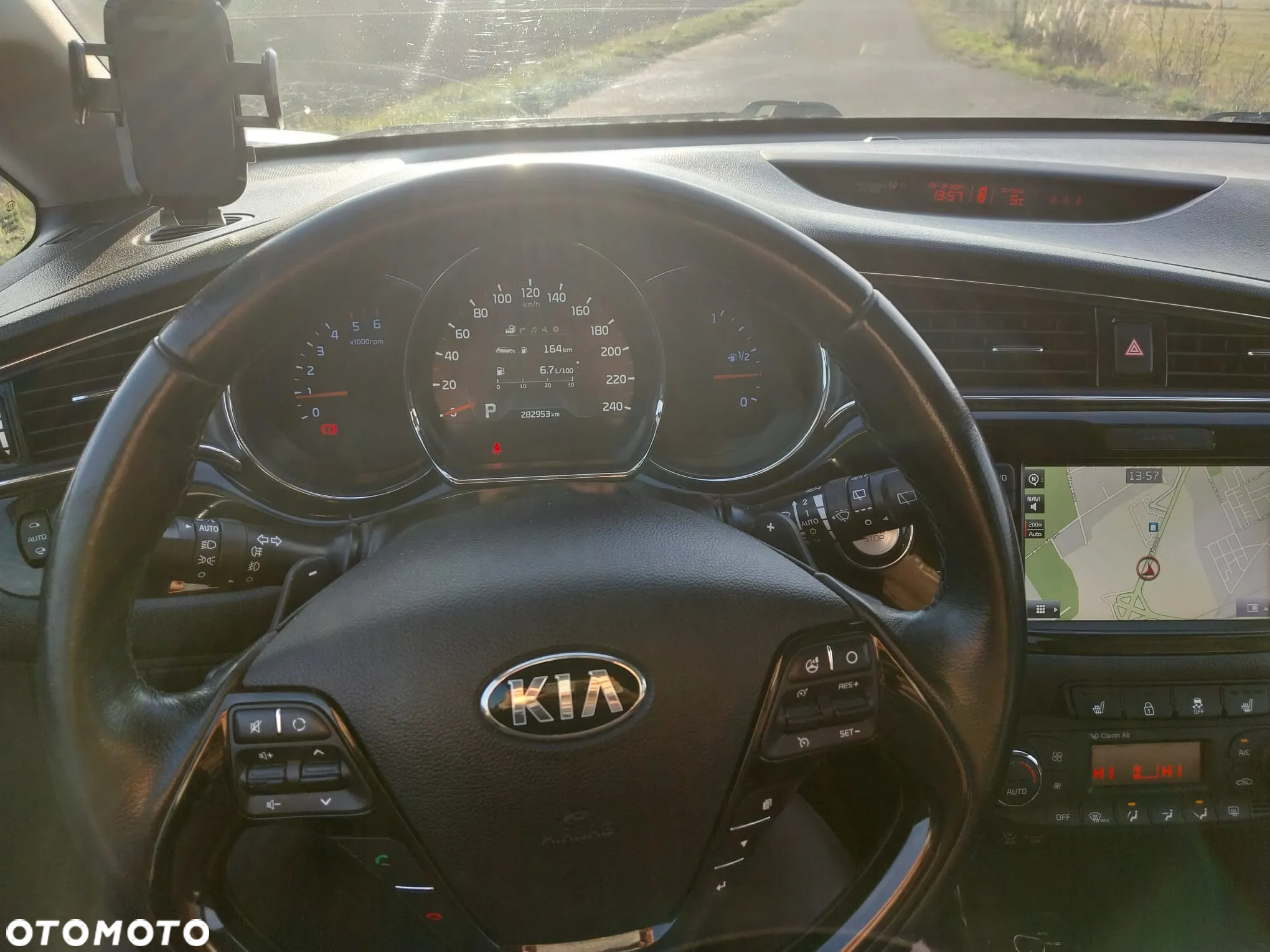 Kia Ceed - 7