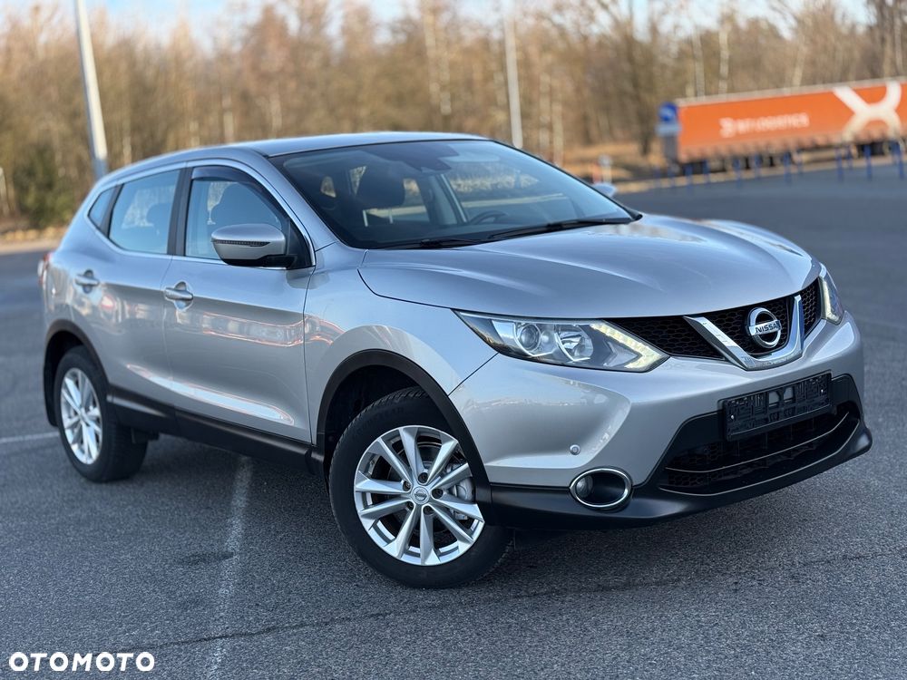 Nissan Qashqai - 1