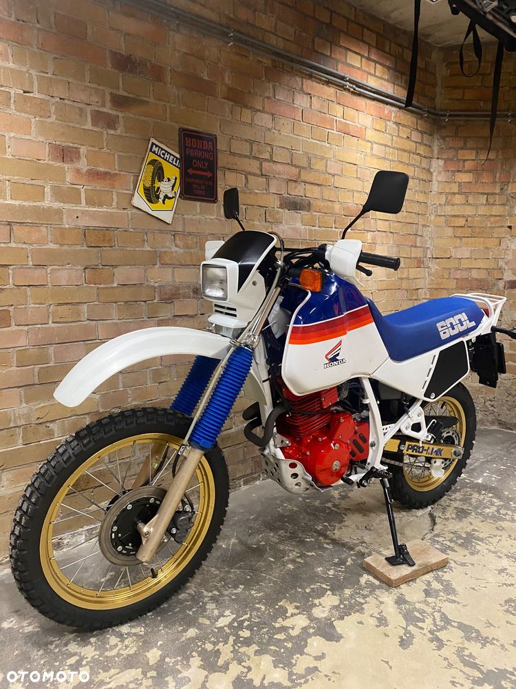 Honda XL - 16