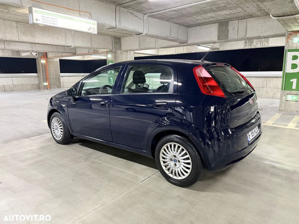 Fiat Grande Punto - 4
