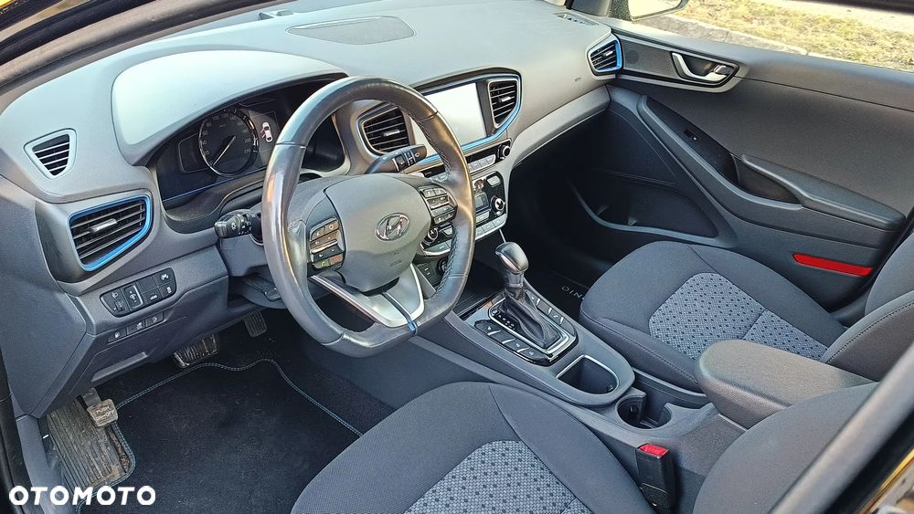 Hyundai IONIQ 1.6 GDI Style - 16