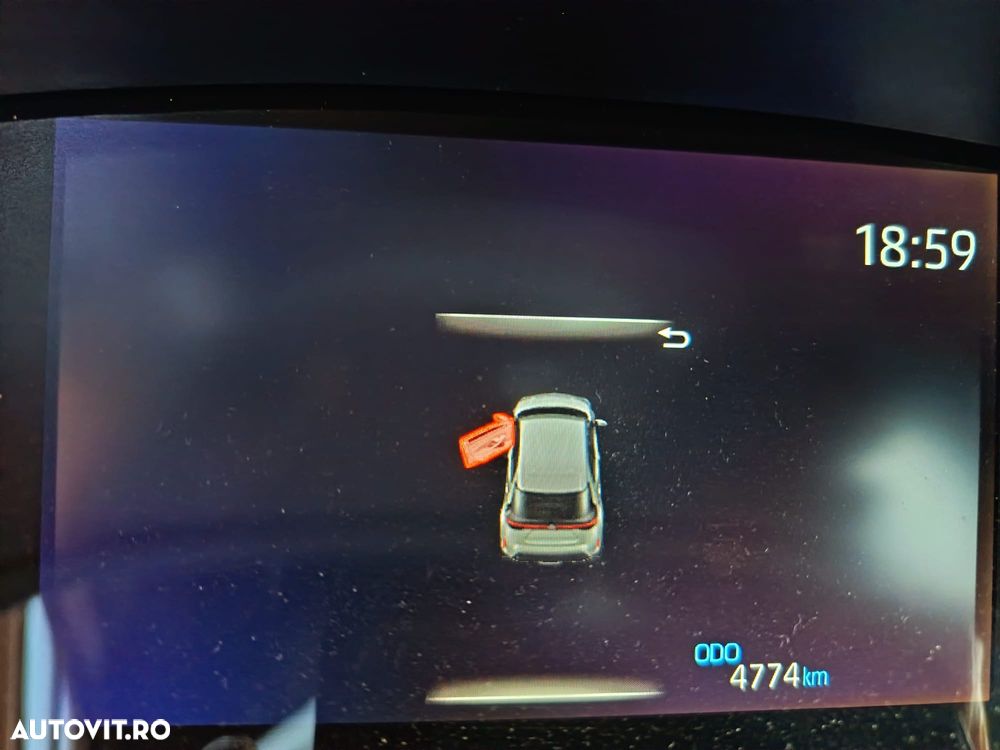 Toyota Yaris 1.5 VVT-i HSD Dynamic Bi-tone - 5