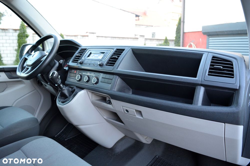 Volkswagen Transporter Long L2H1 - 12