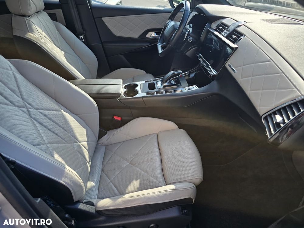 DS Automobiles DS 7 Crossback - 10