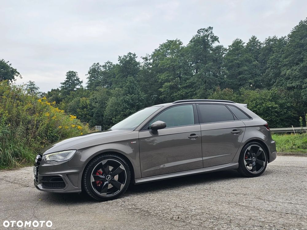 Audi A3 Sportback 2.0 TDI clean diesel Quattro Ambiente S tronic - 4