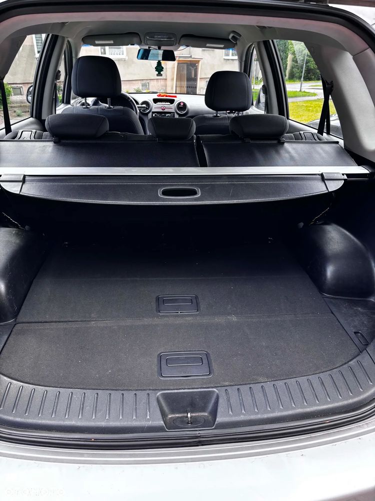 Kia Carens 2.0 CRDi EXpedition - 4