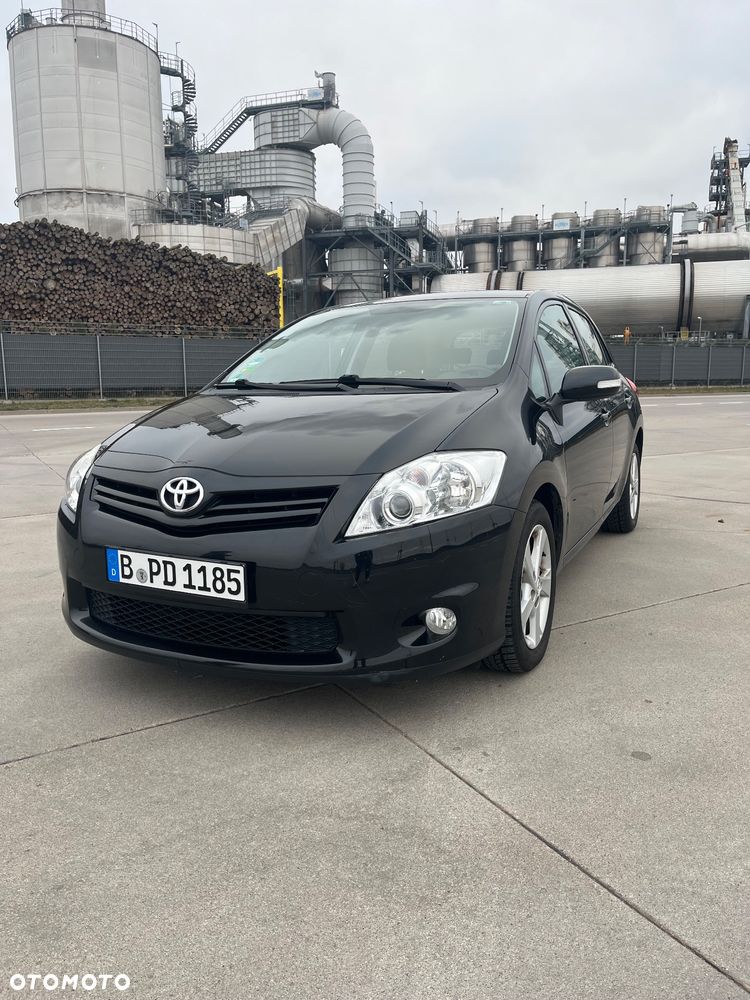 Toyota Auris 1.33 VVT-i - 2