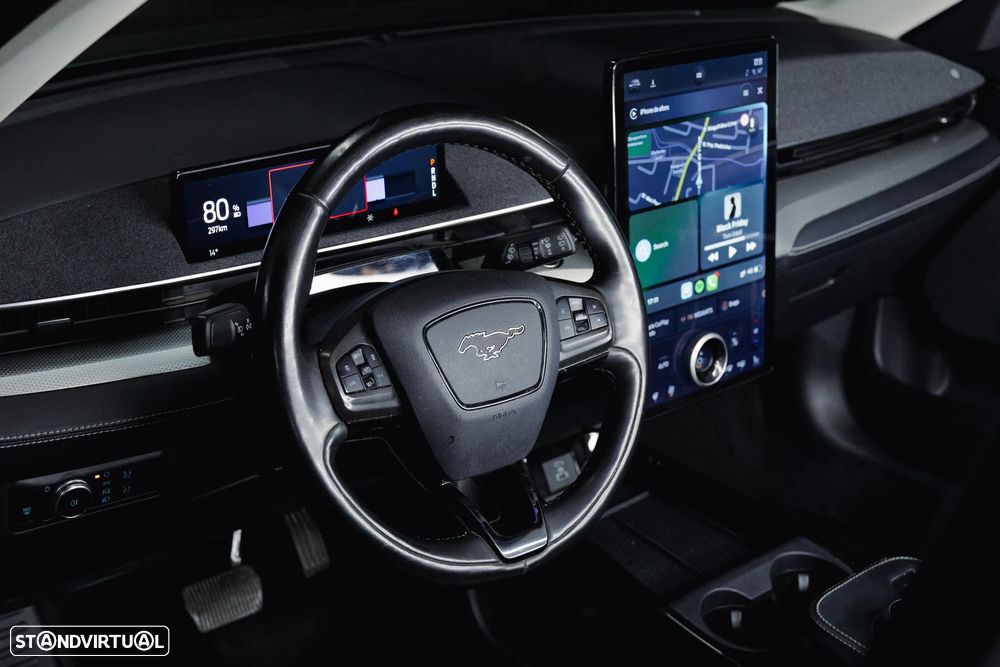 Ford Mustang Mach-E Standard - 10