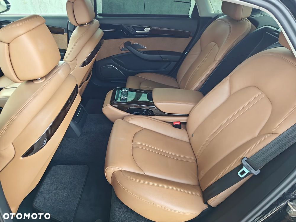 Audi A8 - 27