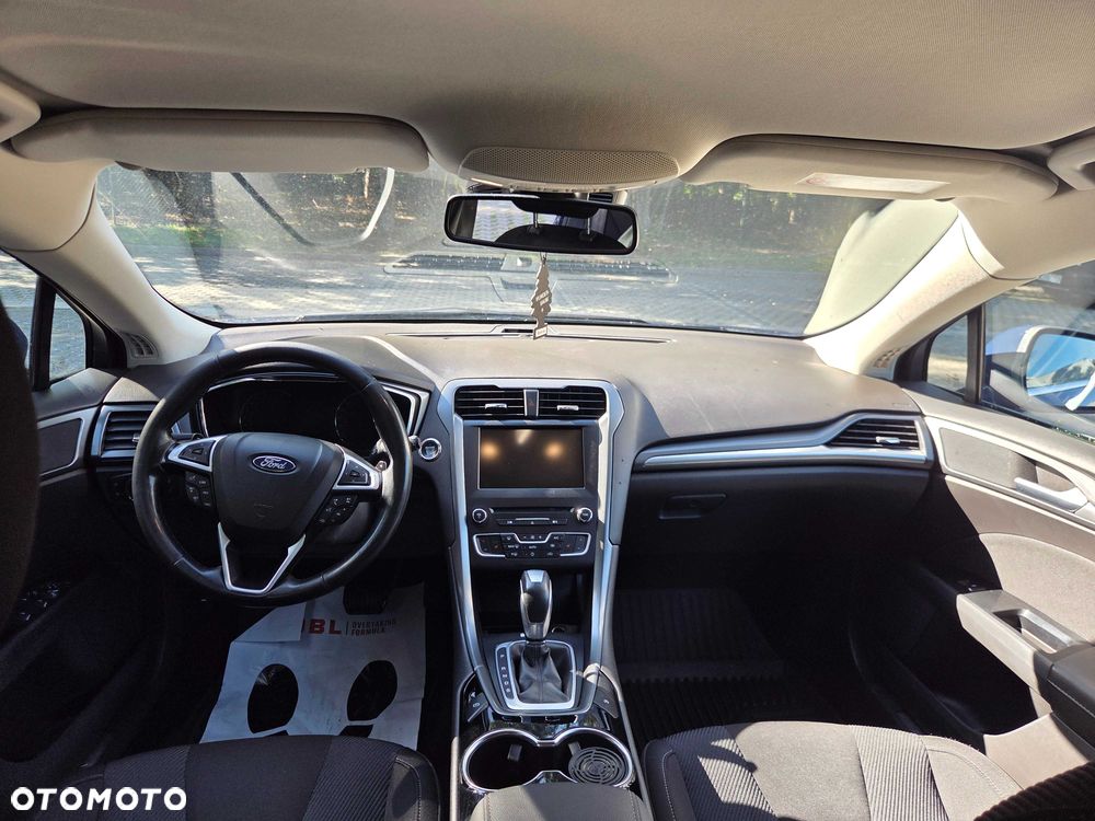 Ford Mondeo - 8