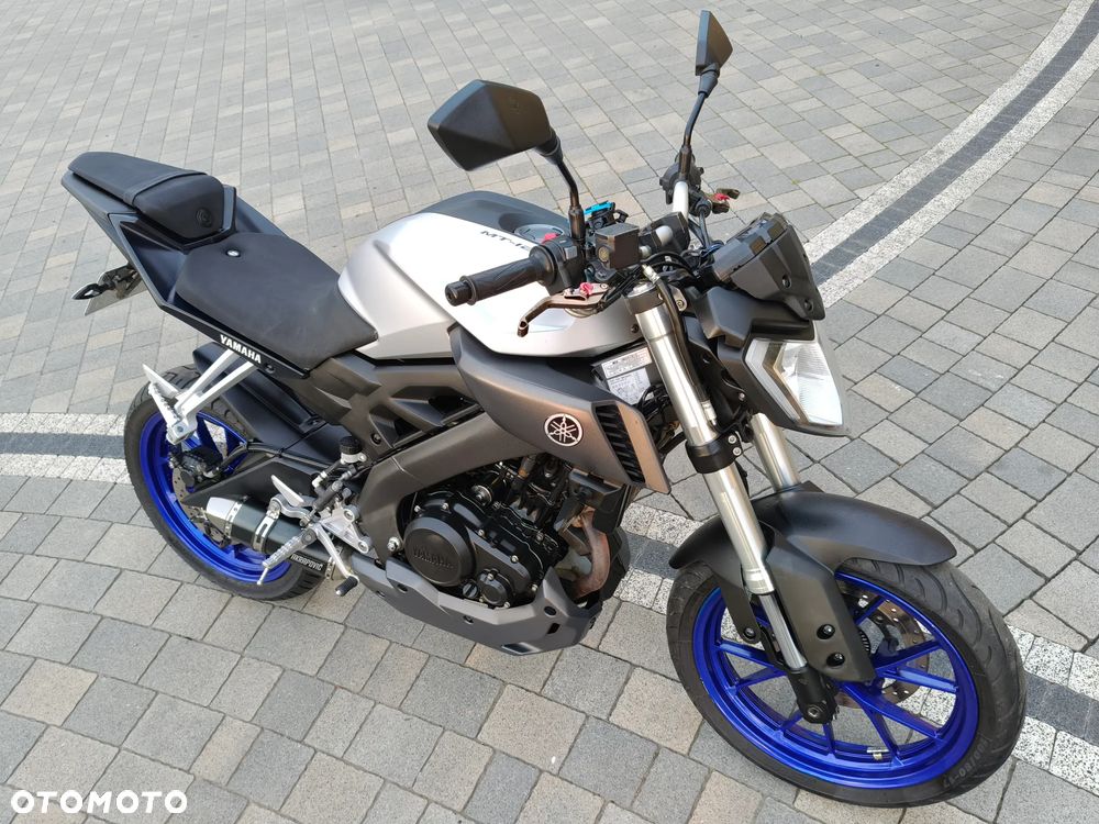 Yamaha MT - 4