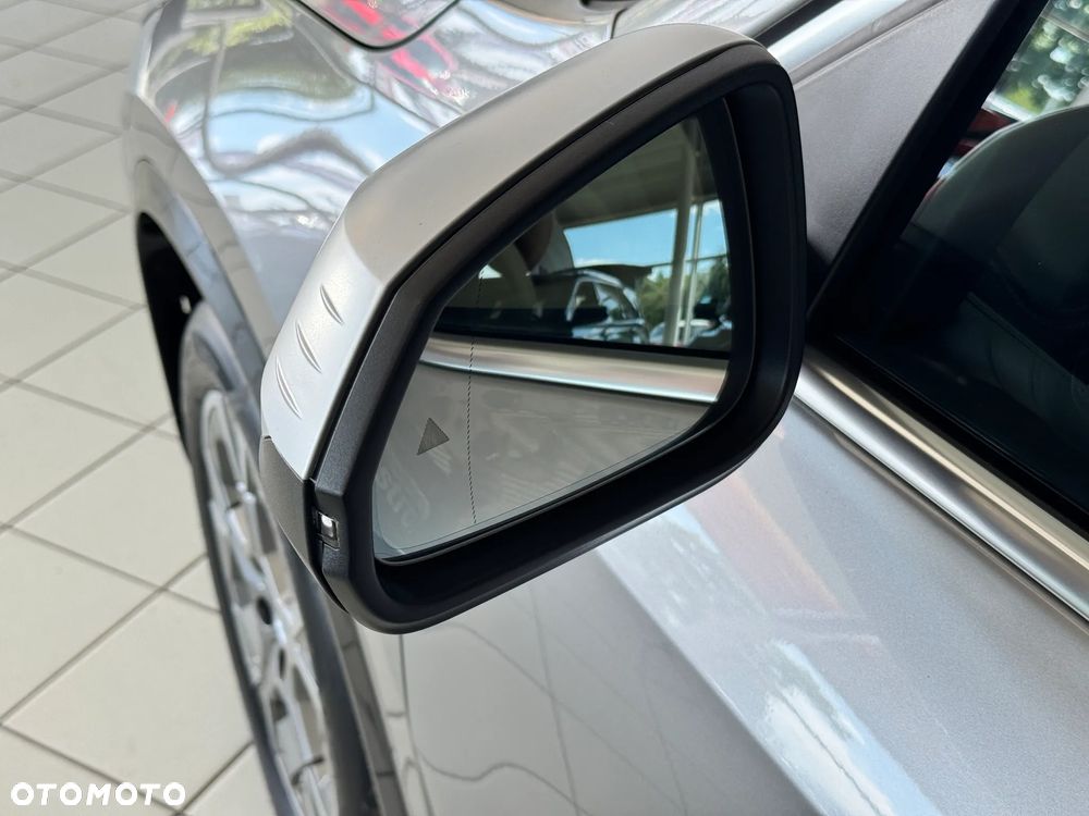 BMW X1 sDrive18i - 17