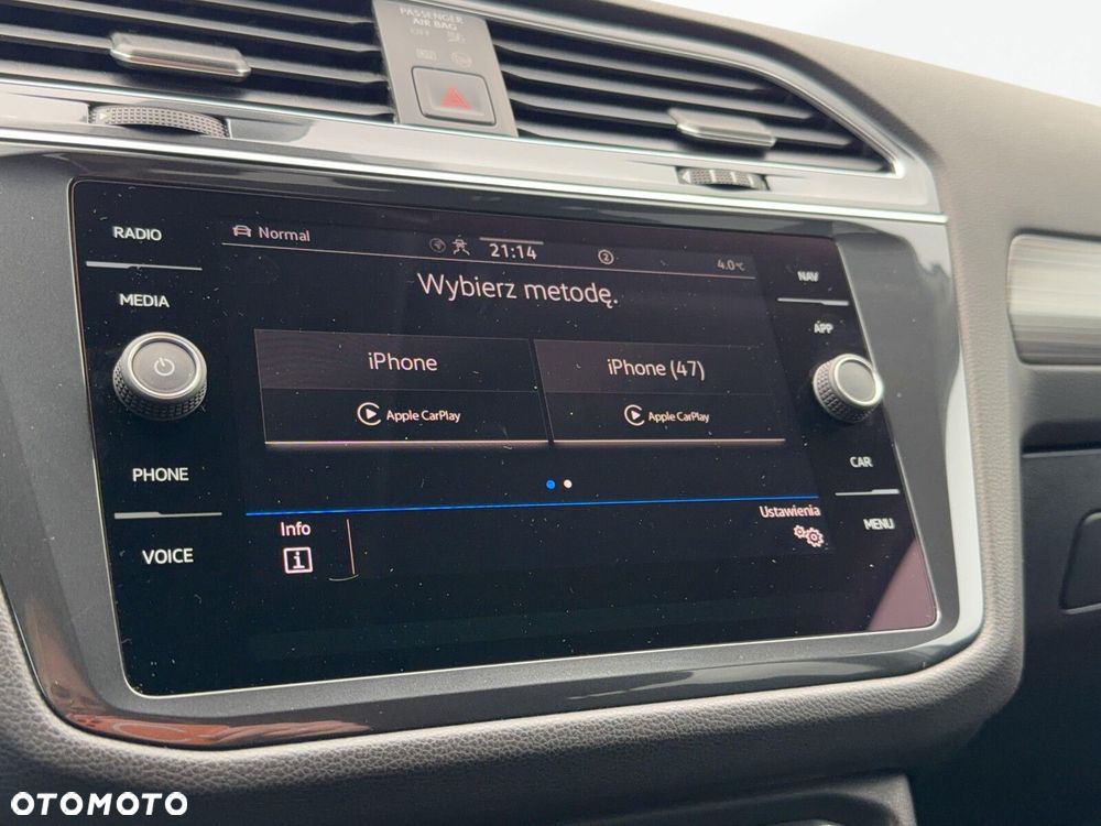 Volkswagen Tiguan - 24