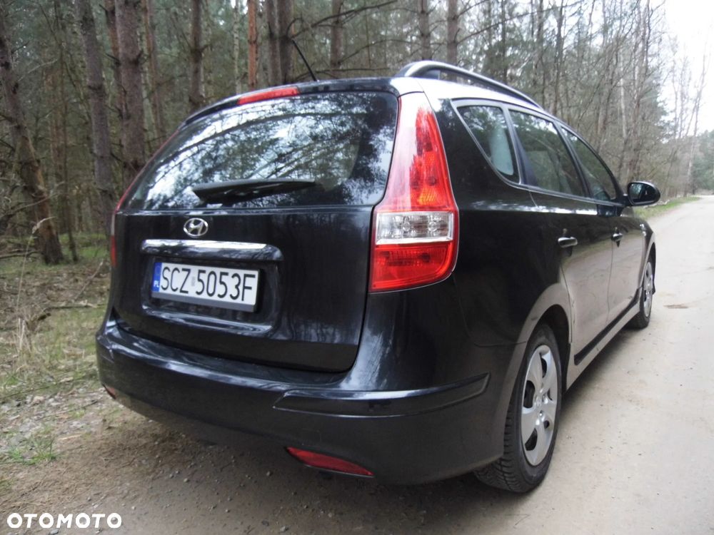 Hyundai i30 i30cw 1.4 blue Comfort - 9