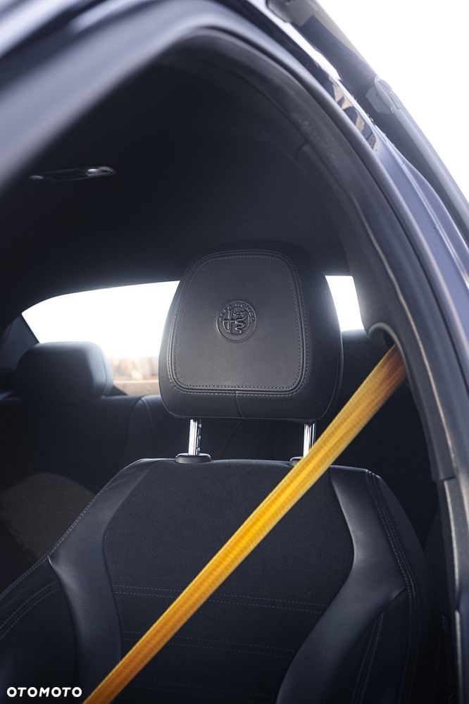 Alfa Romeo Giulia 2.9 Bi Turbo V6 Quadrifoglio - 7