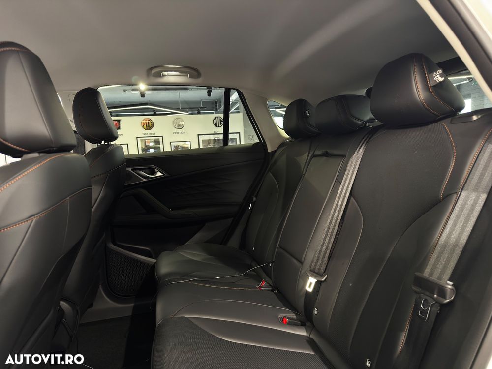 MG HS 1.5 T-GDi HEV Exclusive - 22