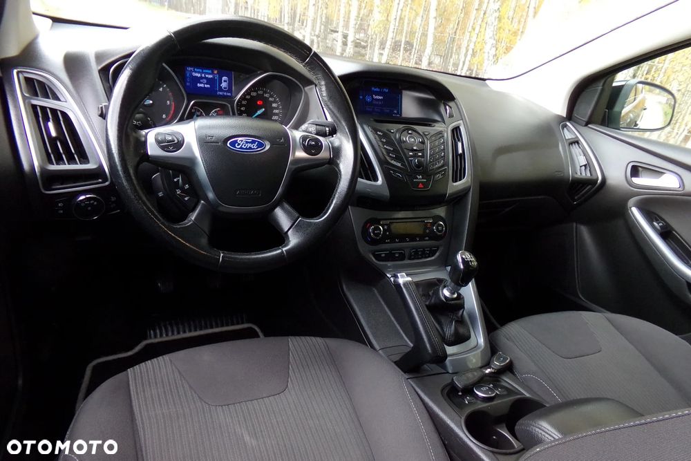 Ford Focus - 12